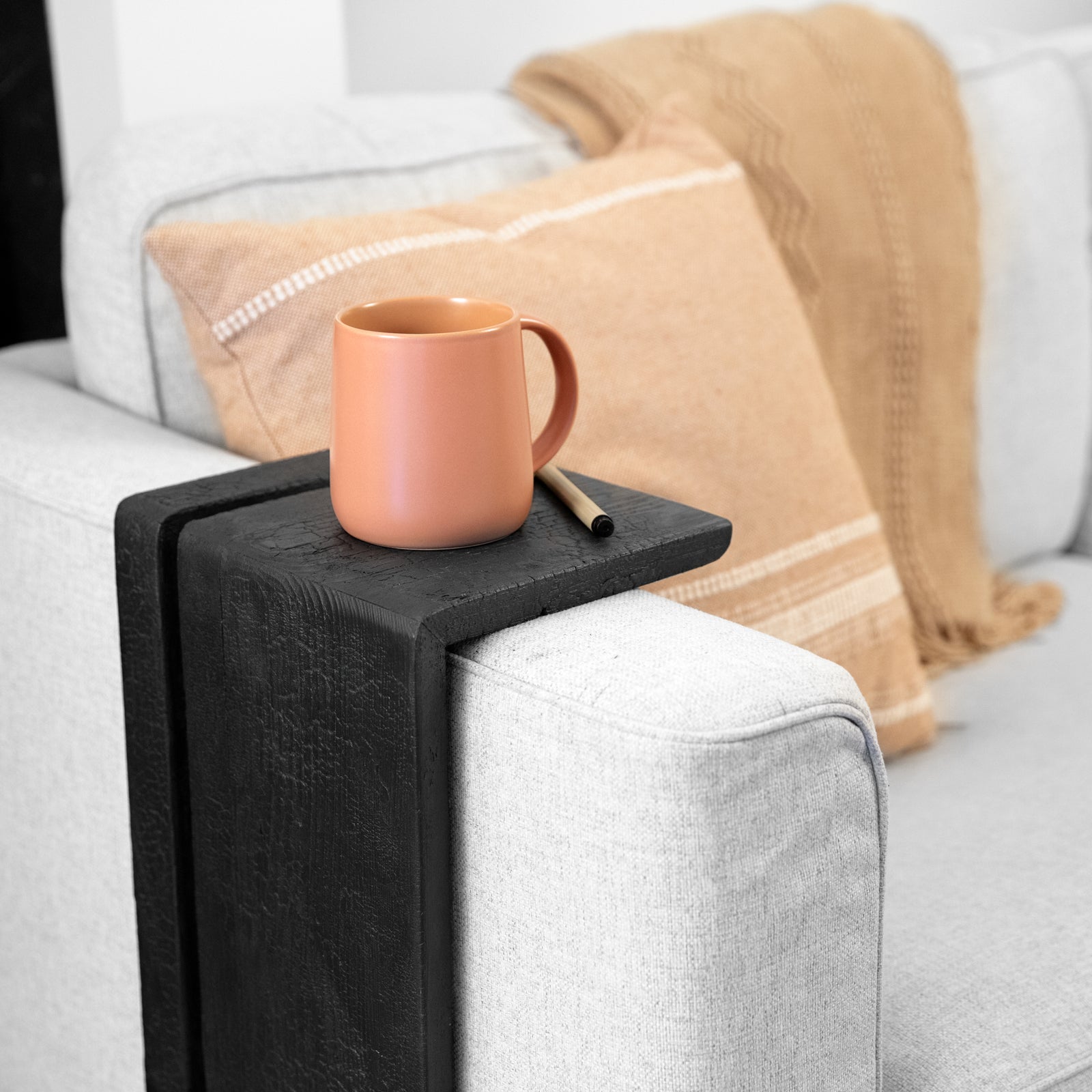 Laptop table, side view